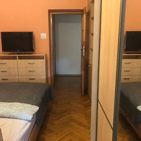 Blue River - Plac Legionow Apartment